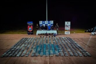 Incautados 1,2 millones de dosis de cocaína y 585 millones de pesos en Arauca, Colombia